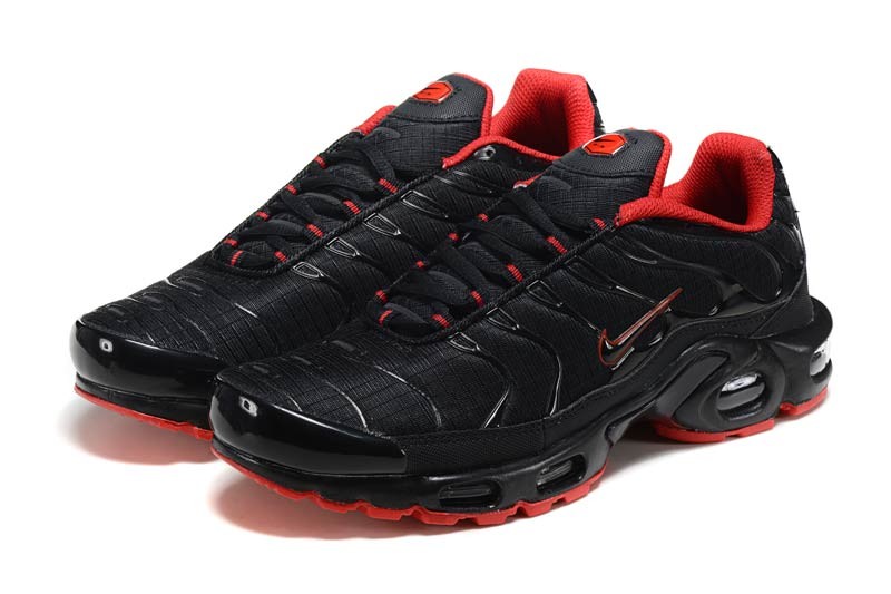 nike tn black red