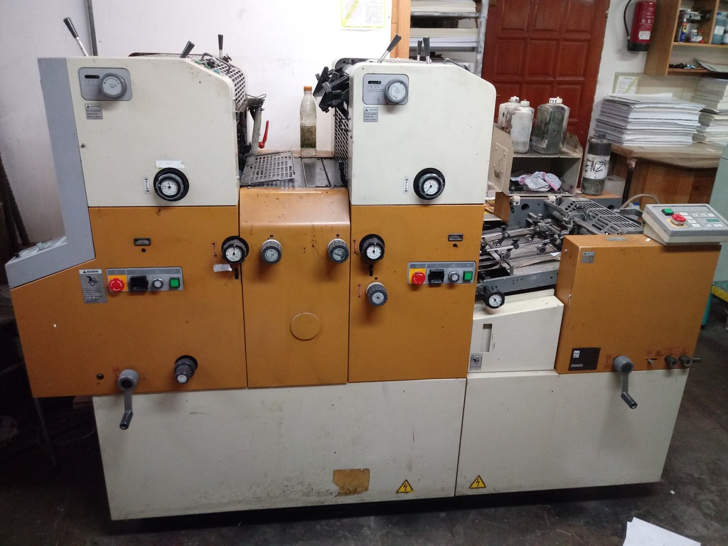 maszyna offsetowa 2 kolory, Ryobi 3302 - Itek 3995