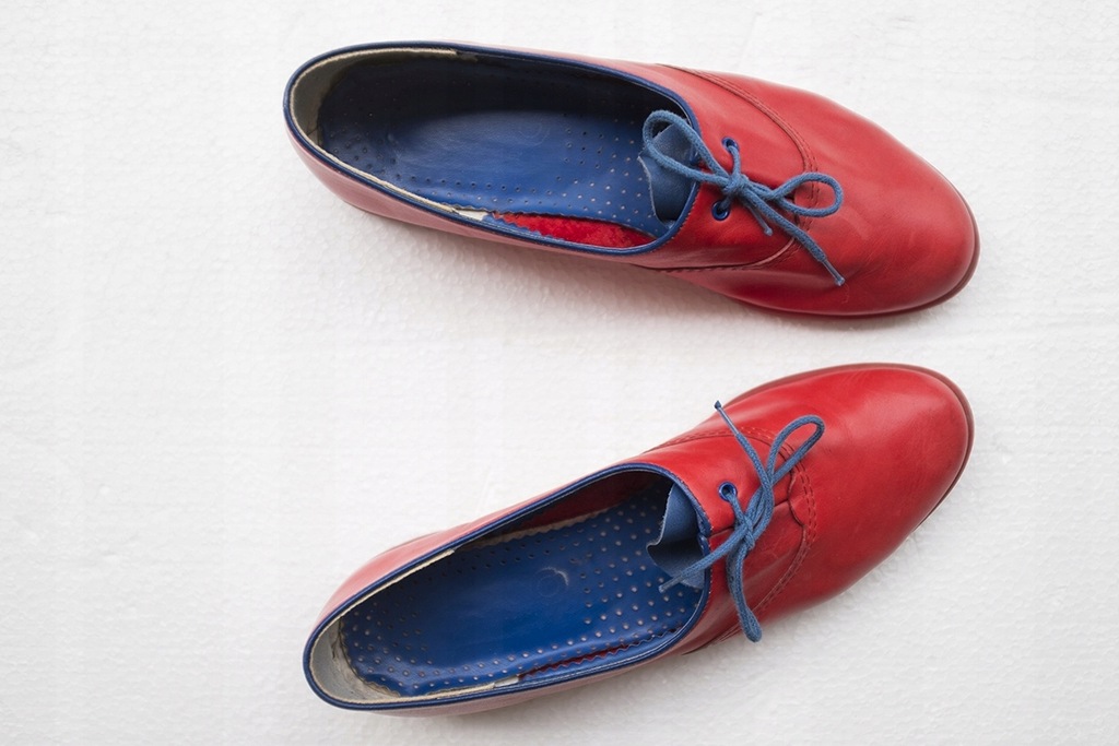 ECCO super skórzane buty skóra czerwone r. 41