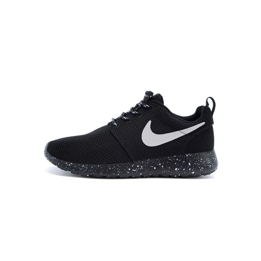 Nowe Buty Nike Roshe Run Galaxy Oreo r. 45 - 7389387841 - oficjalne archiwum