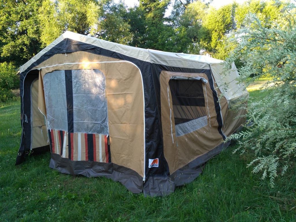 Przyczepa namiotowa HEINEMANN VARIOMATIC