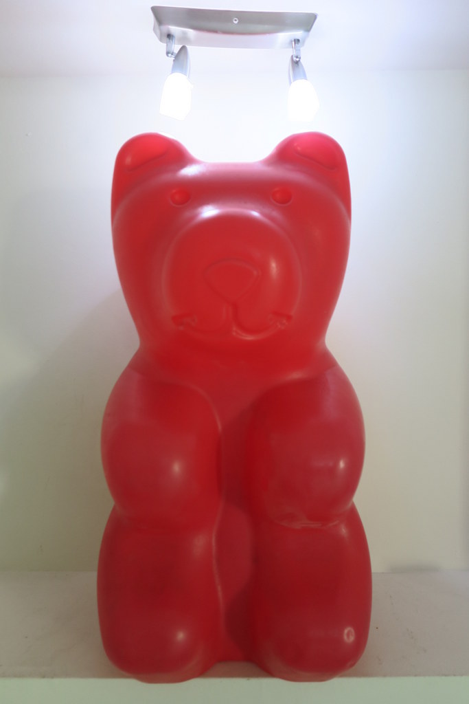 Wielki Miś Haribo, czerwony wys. ok. 72 cm