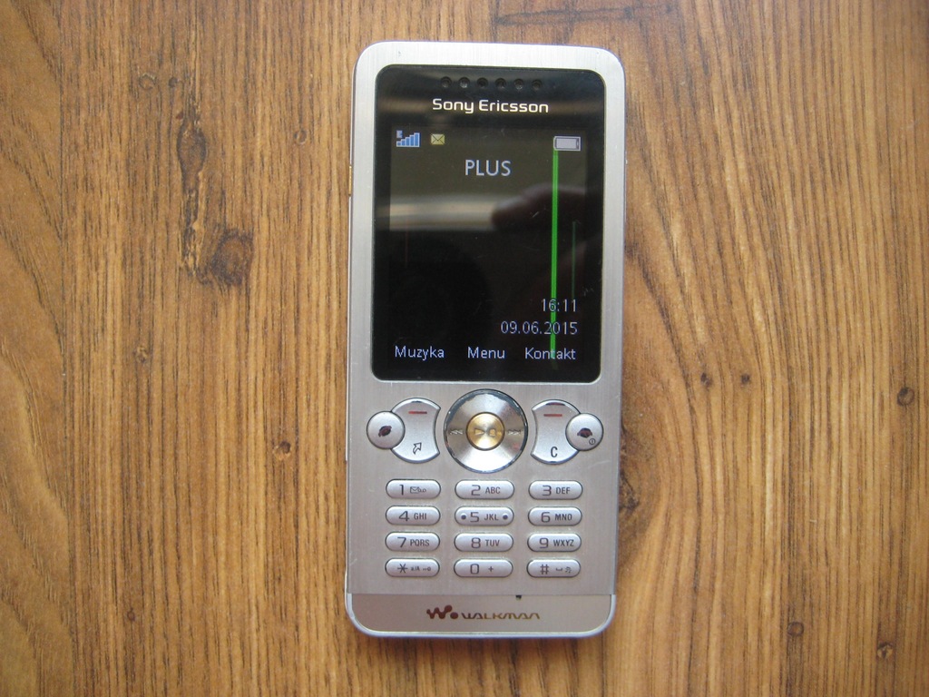 SONY ERICSSON W302 BEZ SIMLOCKA WALKMAN REAL FOTO