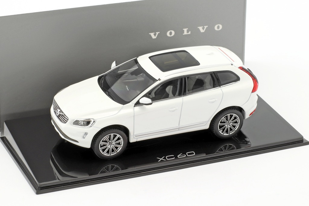 NOREV VOLVO XC60 2016 Crystal White 1/43 Promocja - 7082058052 - oficjalne  archiwum Allegro