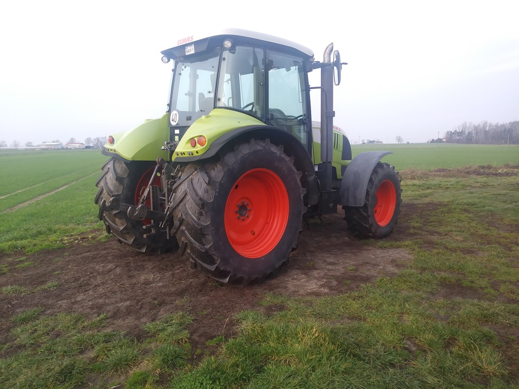 CLAAS ARION 610