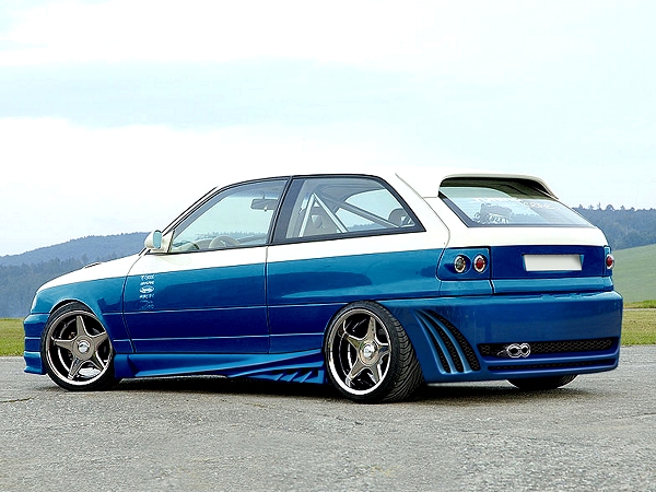 OPEL ASTRA F * PROGI NEW RADICAL * DJ-TUNING