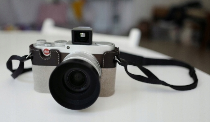 Leica X Typ 113 silver + wizjer + oslona + etui
