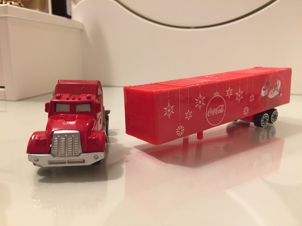 Mikołaj ciężarówka samochód Coca Cola 7105700555