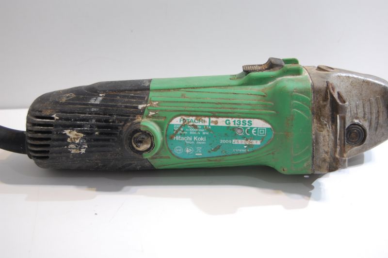 SZLIFIERKA KĄTOWA HITACHI G13SS 580 W