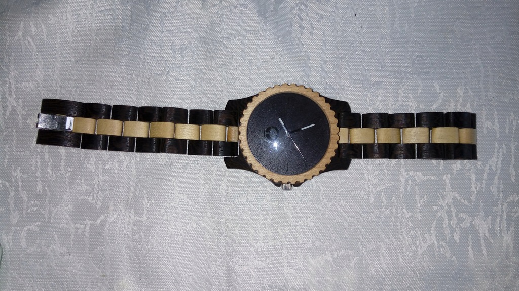 Plantwear- drewniany zegarek z serii urban