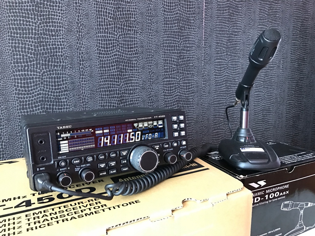 Yaesu FT-450D + mikrofon Yaesu MD-100 STAN IDEALNY