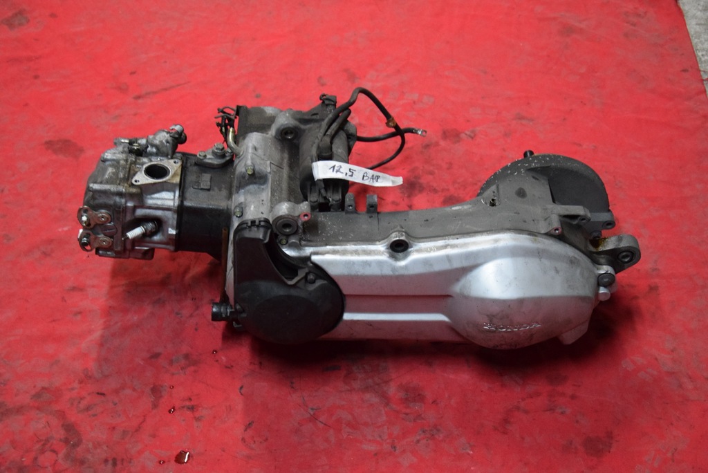 Honda Foresight 250 Silnik