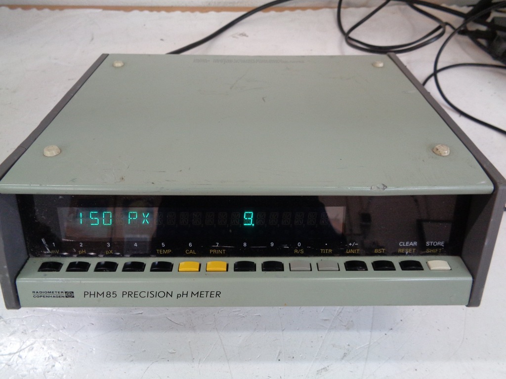 RADIOMETER COPENHAGEN PHM85 PRECISION PH METER