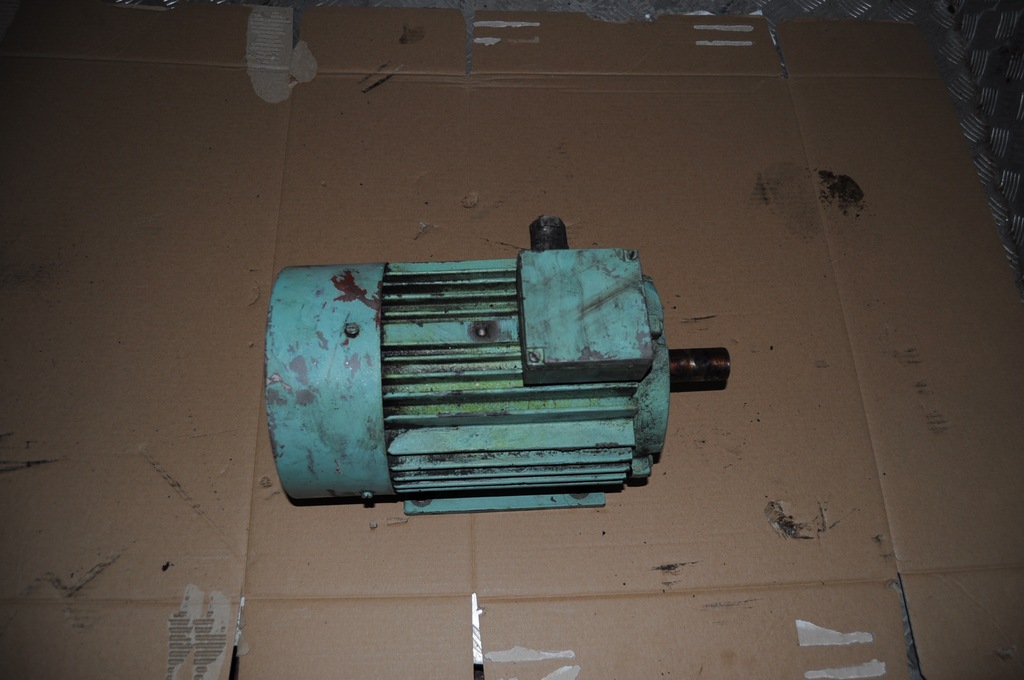 silnik 0,75 1,1  tokarki tsb 20