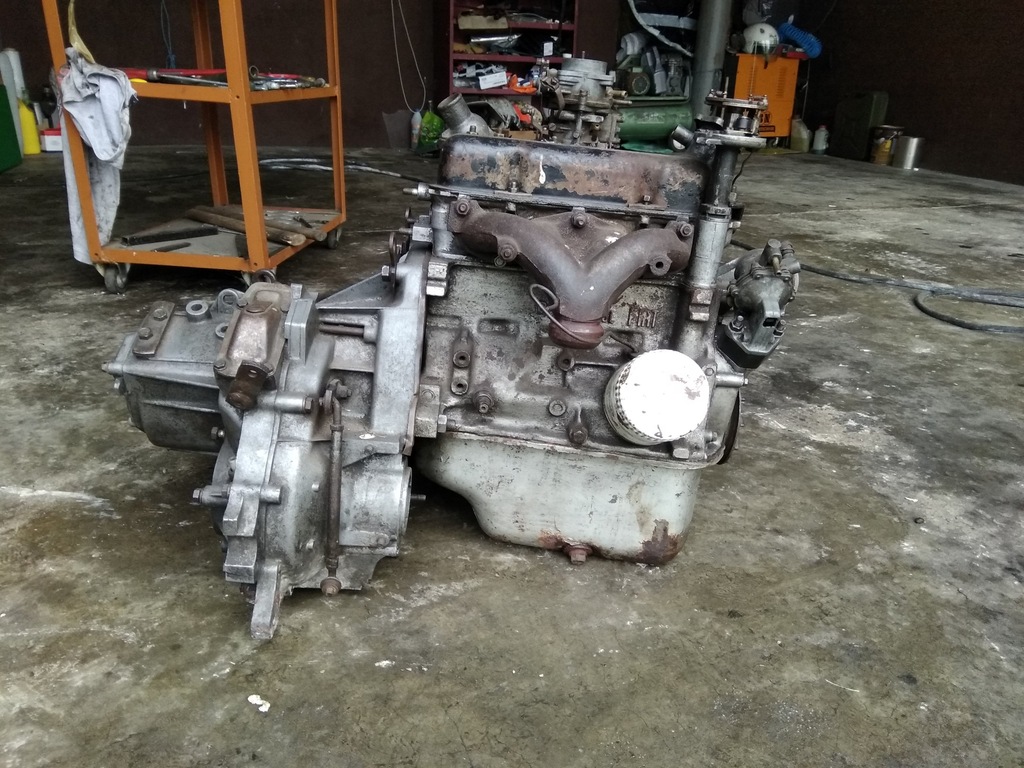 Silnik kpl i skrzynia Fiat 127  