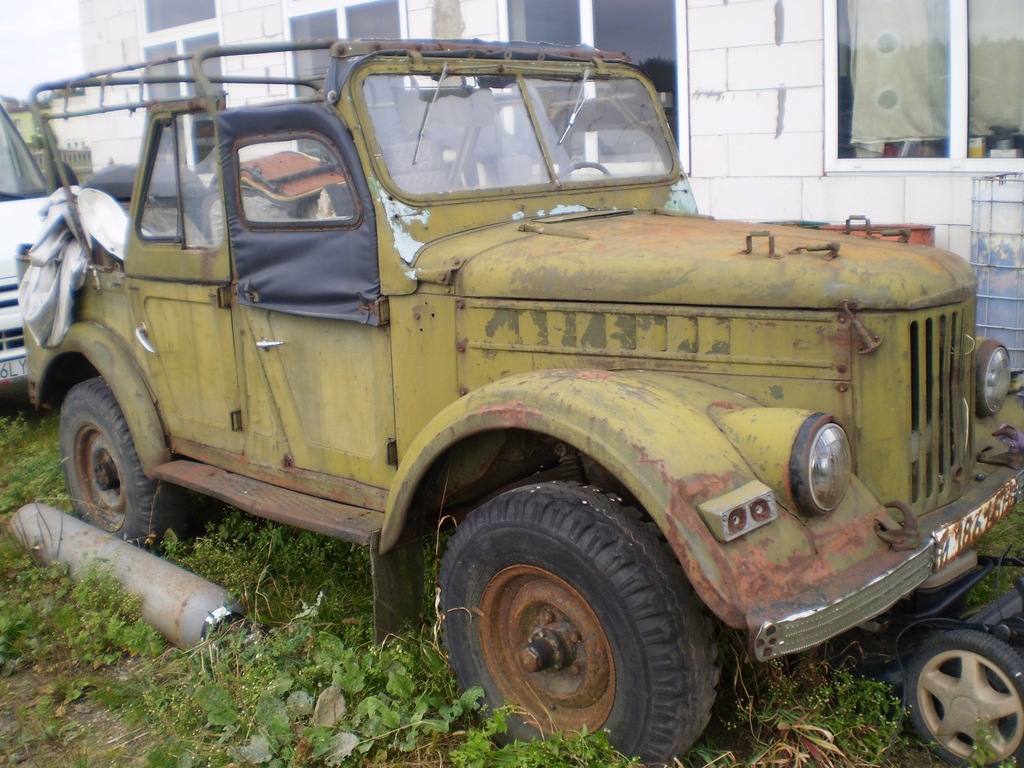 GAZ 69 komandorka 2 szt + przyczepka