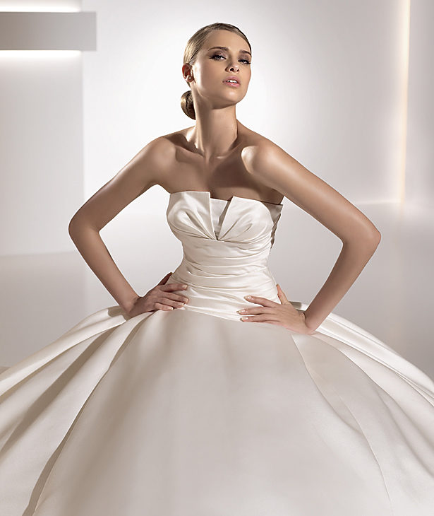 Pronovias Georgia Draminia suknia ślubna satyna 38