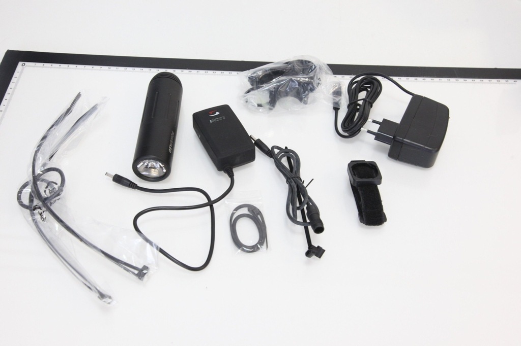 i4A56 LAMPKA PRZEDNIA SIGMA POWERLED BLACK PRO X