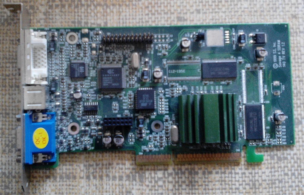 Karta graficzna S3 Savage4 16mb AGP VGA+DFP+TV-OUT