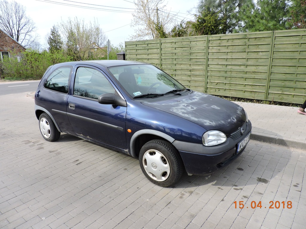 Opel Corsa 2000 rok benzyna 1.2