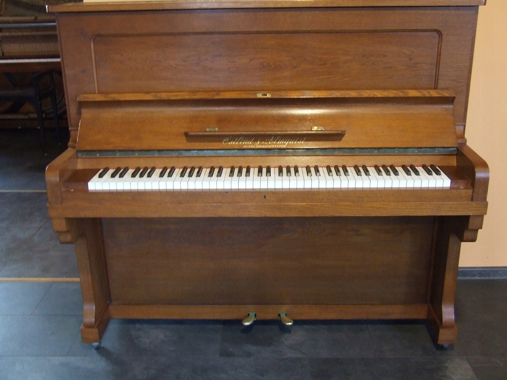 Pianino szwedzkie Ostlind & Almquist z 1926 r.