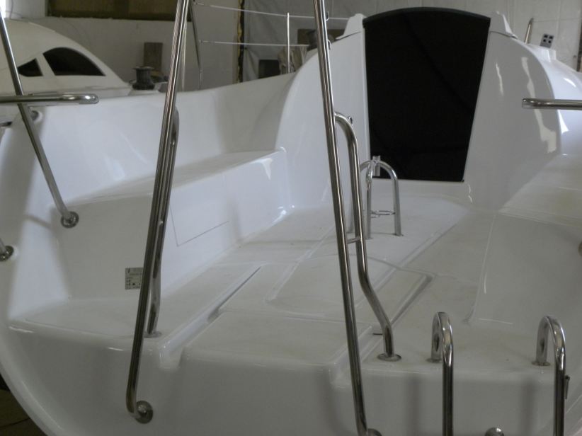 Laminaty Skorupa Jacht Twister 780 (26) -PRODUCENT