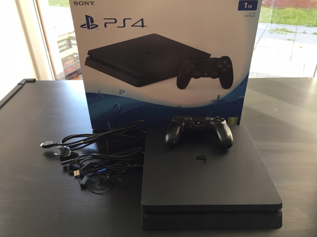 Konsola PlayStation PS4 slim 1TB + pad + 1 mies gw 7681856022
