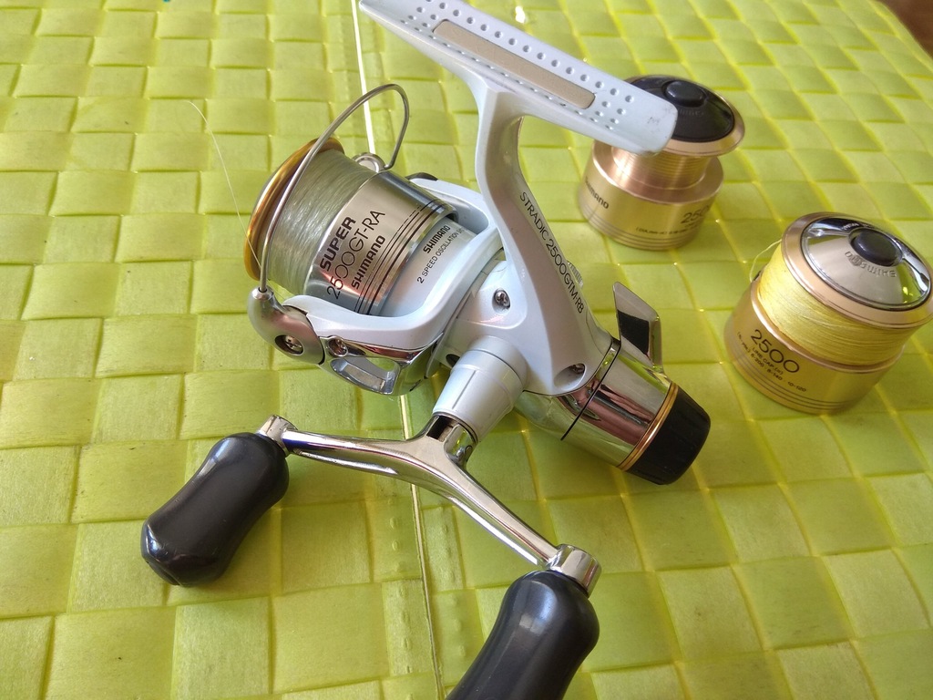 SHIMANO STRADIC 2500 GTM-RB