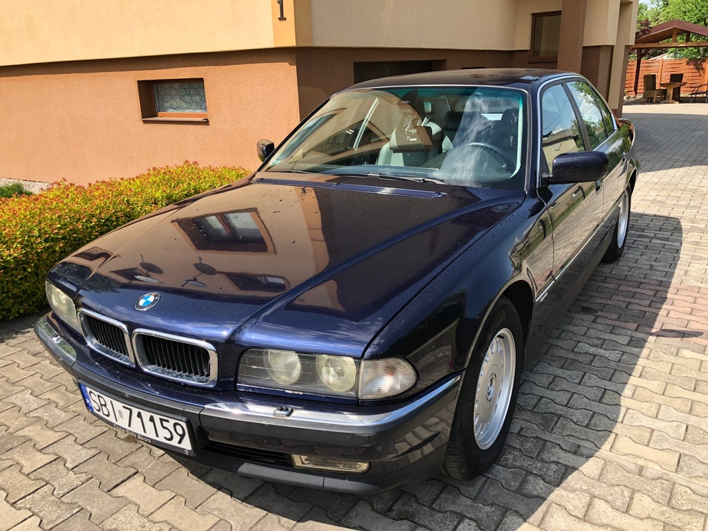 BMW E38 740i LPG 1998r. Przedlift.