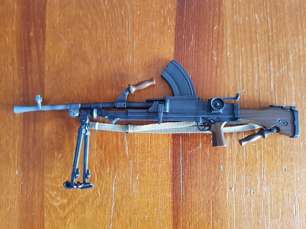 Brytyjski karabin BREN, skala 1:6