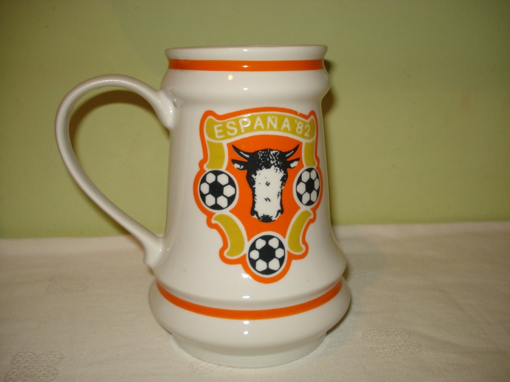 Porcelanowy kufel Ćmielów mundial espania`82
