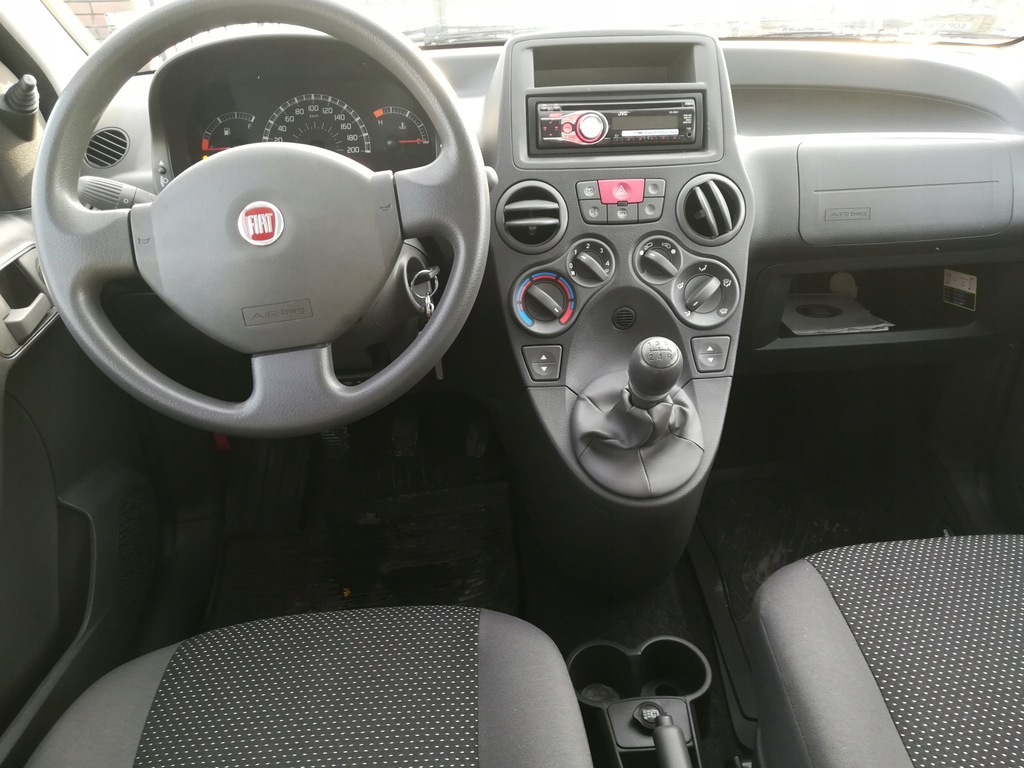 Deska rozdzielcza Fiat Panda II czarna idealna