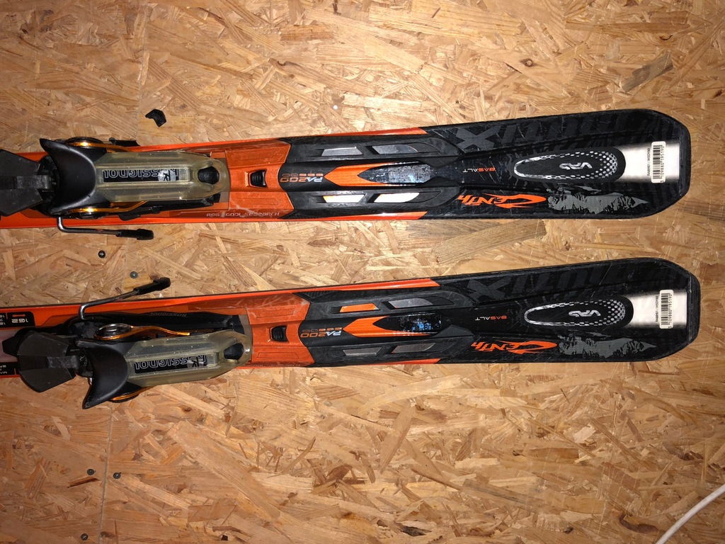 ロシニョール Zenith Z11 Mutix 162cm ROSSIGNOL ZENITH Z11 MUTIX 162CM SUPER STAN - 7188514340