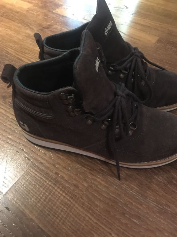 Etnies Polarise 42 rozmiar . Brąz.