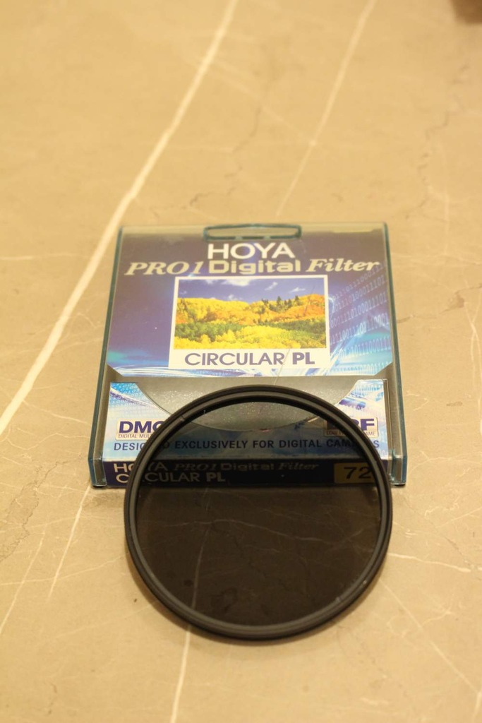 Filtr polaryzacyjny Hoya 72 mm - używany