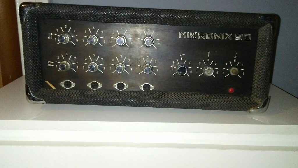 wzmacniacz lampowy MIKRONIX 90