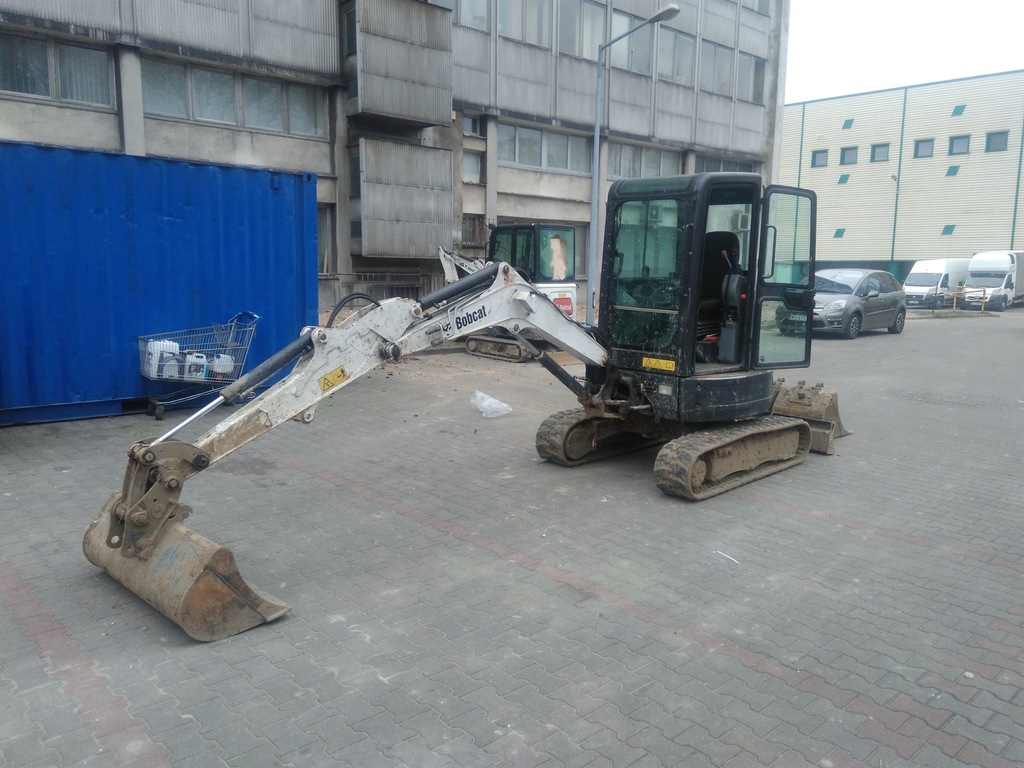 Bobcat E26 + WYNAJEM NA DOBY
