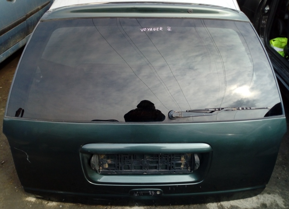 Chrysler Voyager III Klapa tył tylna bagażnika Krk