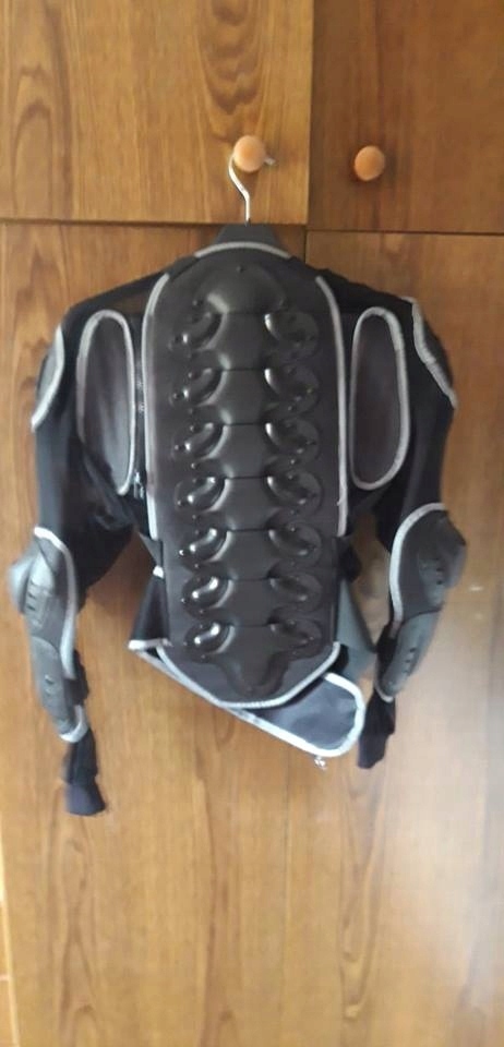 Rad Masters von German Wear zbroja na motocykl