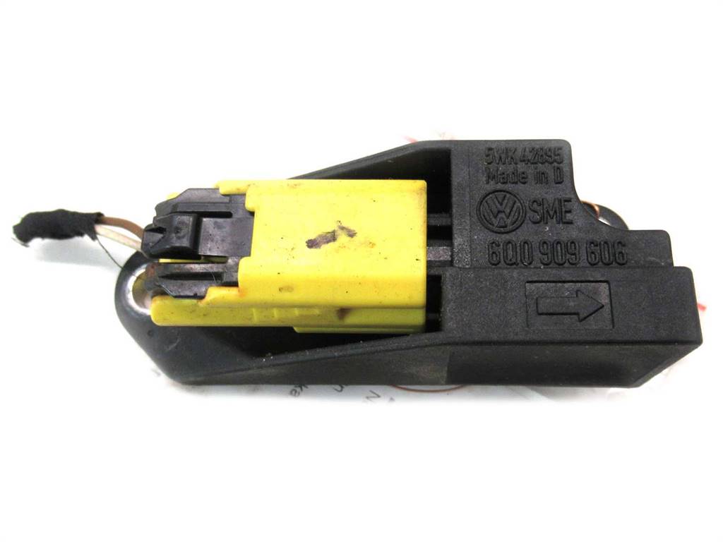 CZUJNIK UDERZENIOWY Passat B5 FL 00-05 6Q0909606