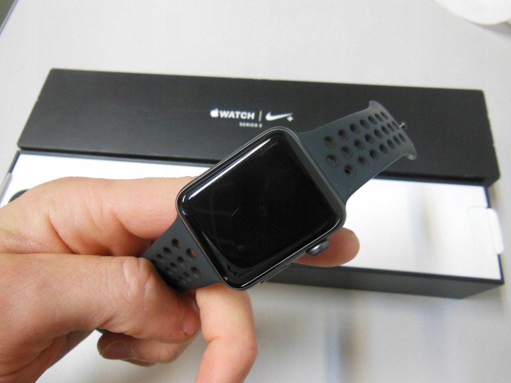 iphone watch 3 nike