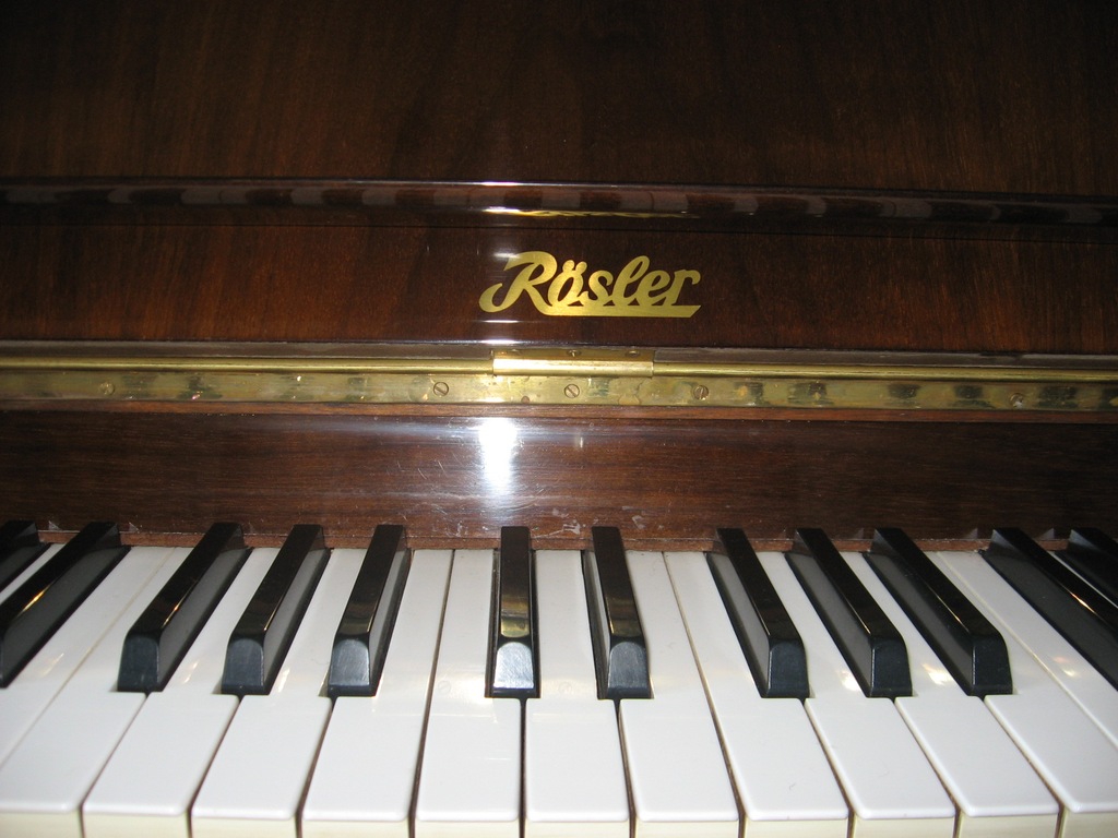 Sprzedam pianino Rosler - Toruń - do negocjacji
