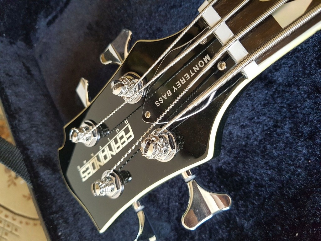 Fernandes Monterey Bass 4 Deluxe EMG DC ,Korea esp