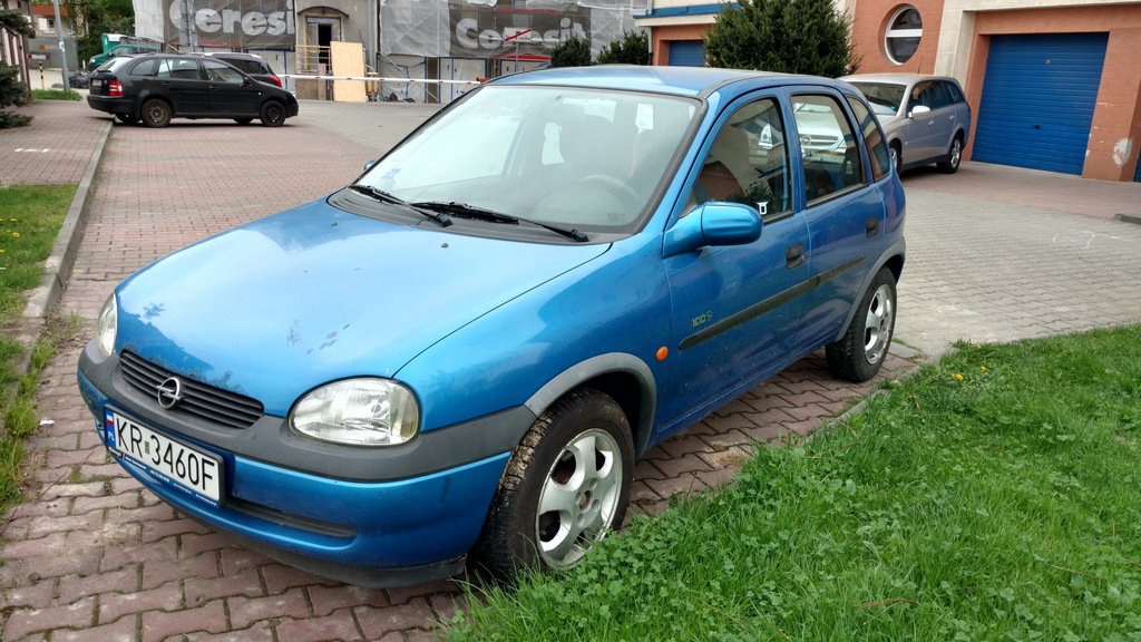 Opel Corsa B 1.2 16V seria na 100-lecie Opla