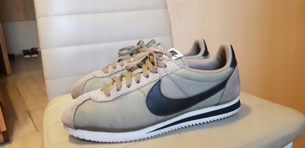 Nike cortez 43 hotsell