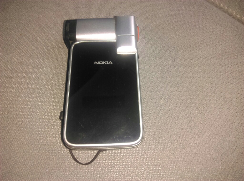 Nokia n93i