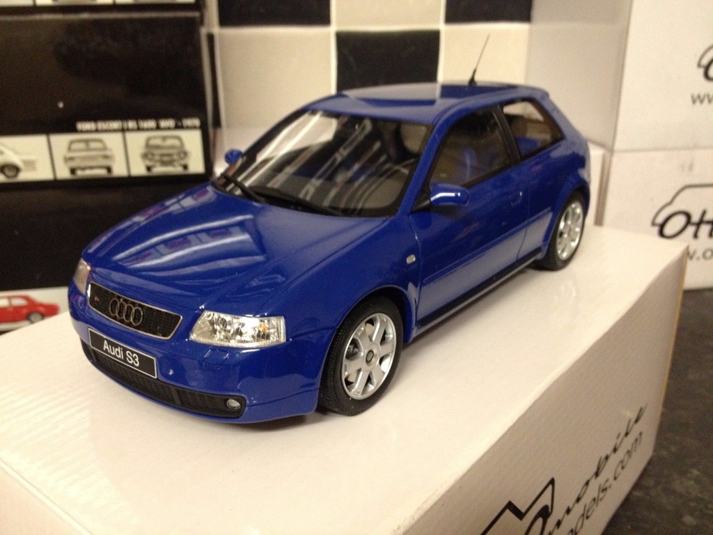 Audi s3 8L Facelift 1:18 otto models 1/1000
