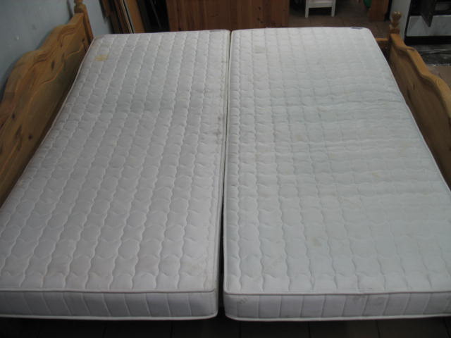 MATERAC MATERACE 90/200 2 SZTUKI SCHLARAFFIA