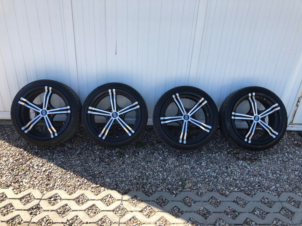 O.Z Racing Power X-Line 18" / Uniroyal