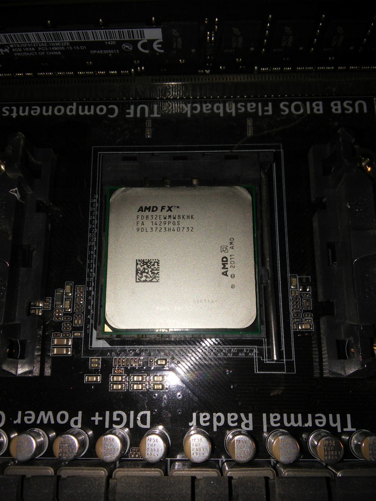 AMD Bulldozer FX 8320E 8 CORE 3.2-4.0GHz TDP 95